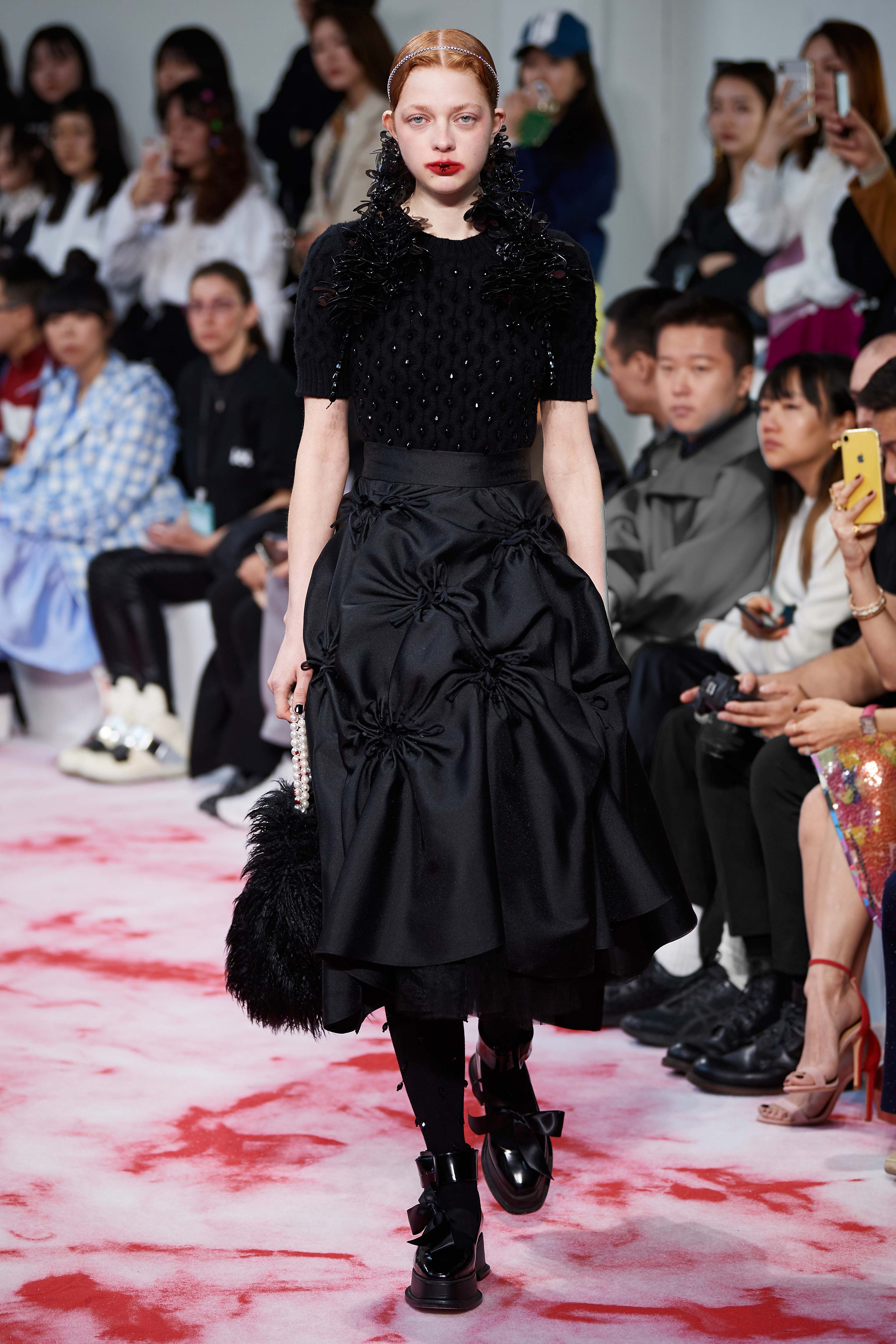 19AW | SHUSHU/TONG